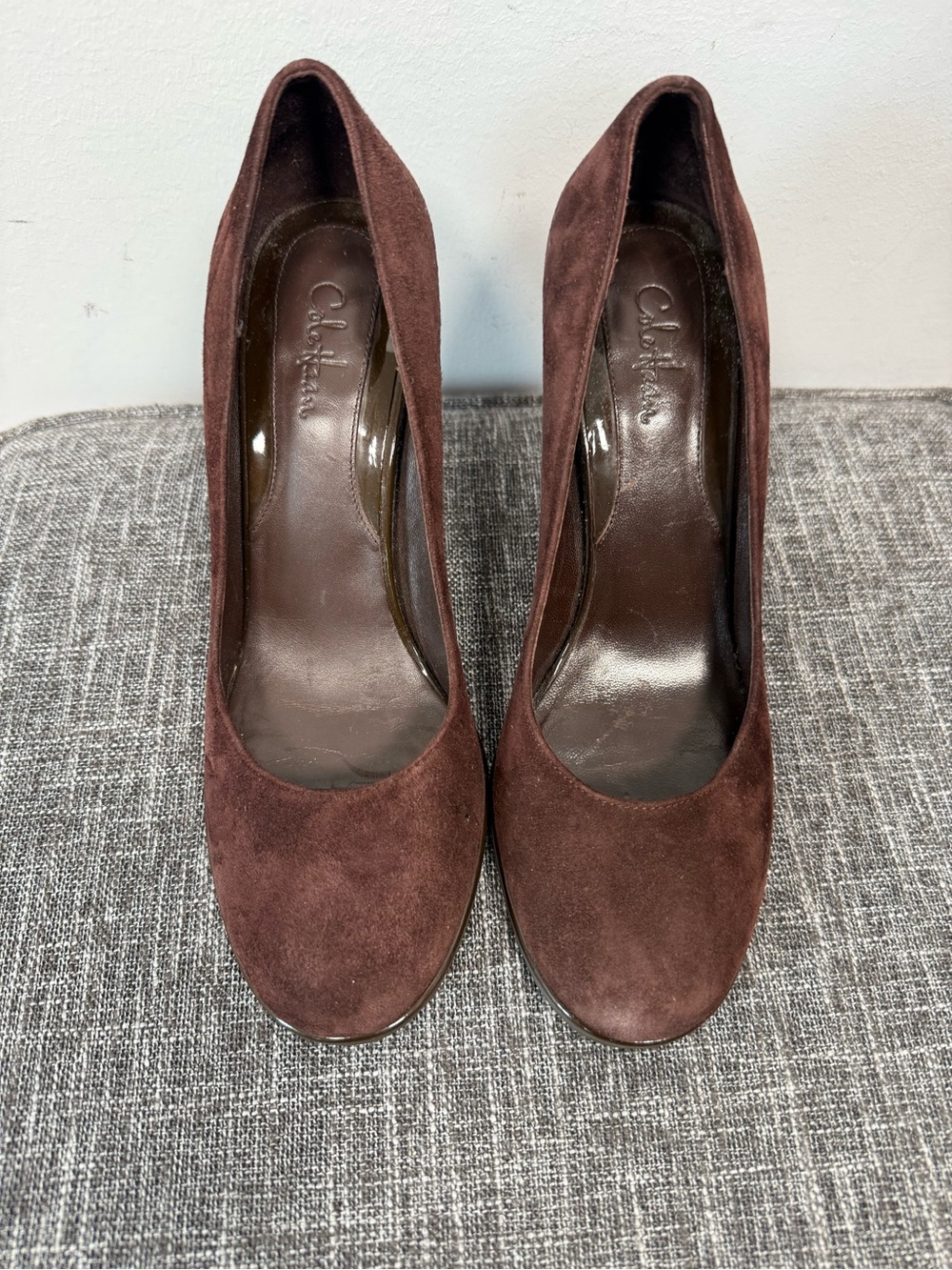 Cole Haan Brown Suede Women’s Classic Round-Toe Pumps Size 7.5 Great Condition